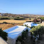 Pyrgi Artemis Place * Παραλία Super Paradise