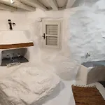 Artemis Pyrgi Daire Super Paradise Beach (Mykonos)