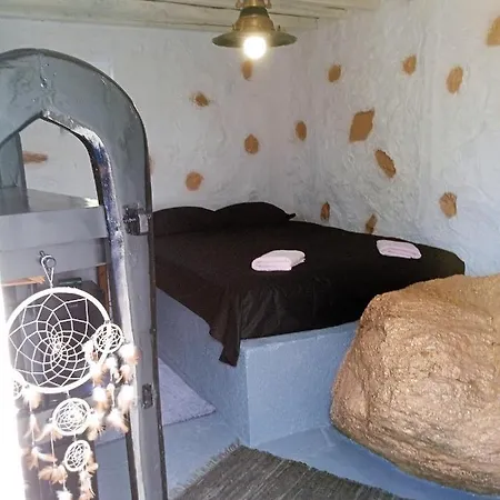 Pyrgi Artemis Place アパート *